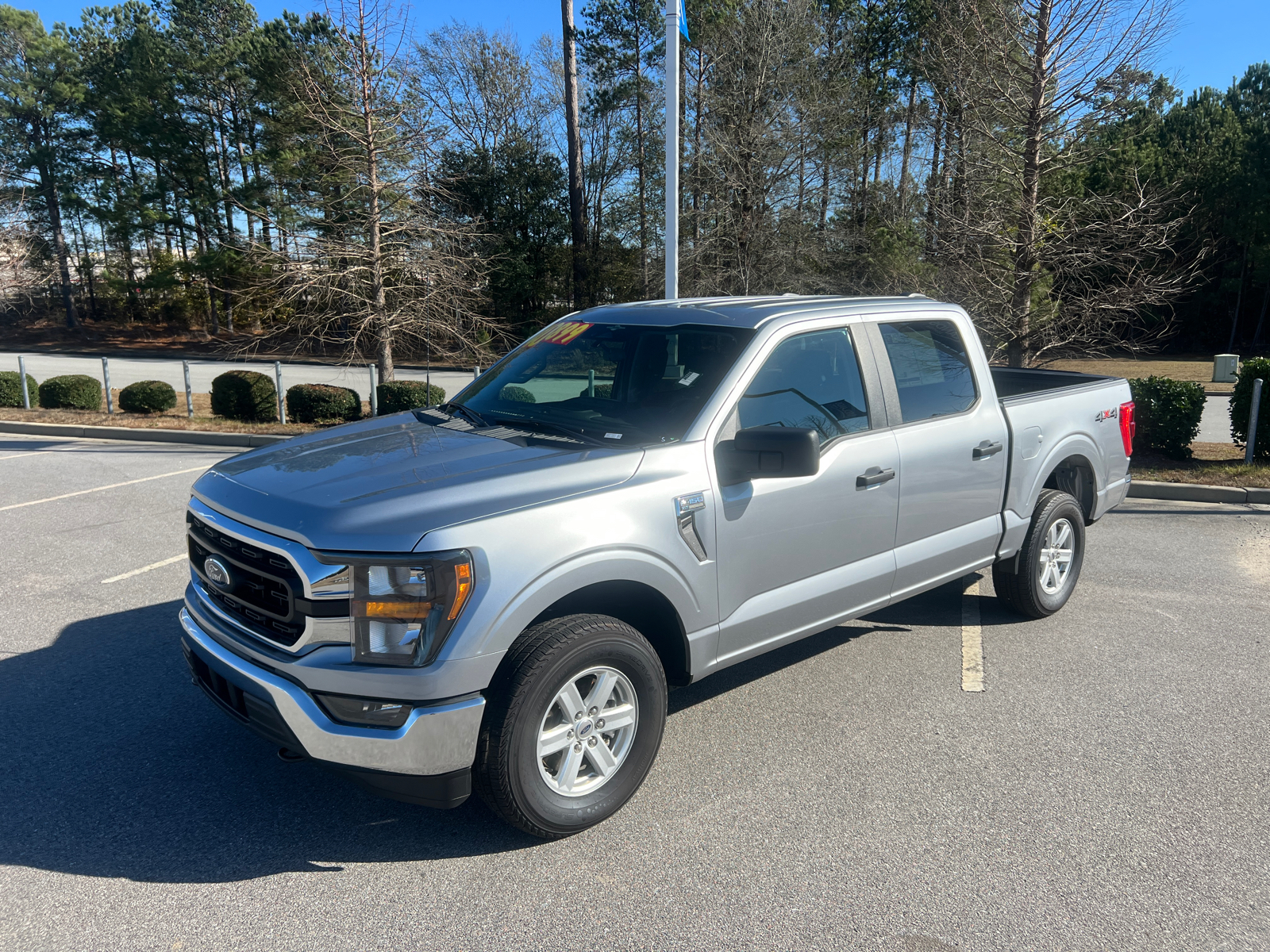 2023 Ford F-150 XLT 3