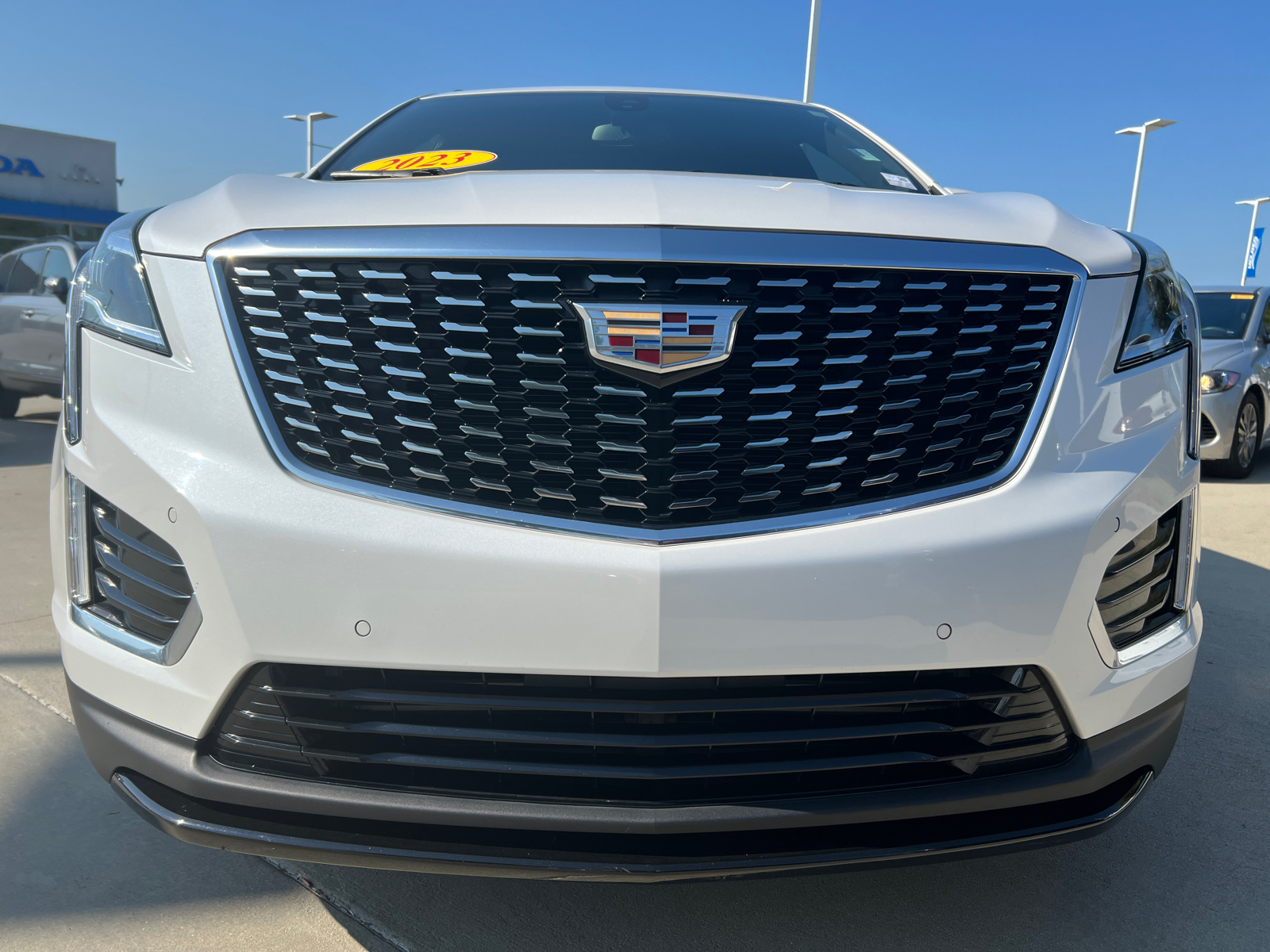 2023 Cadillac XT5 Luxury 2