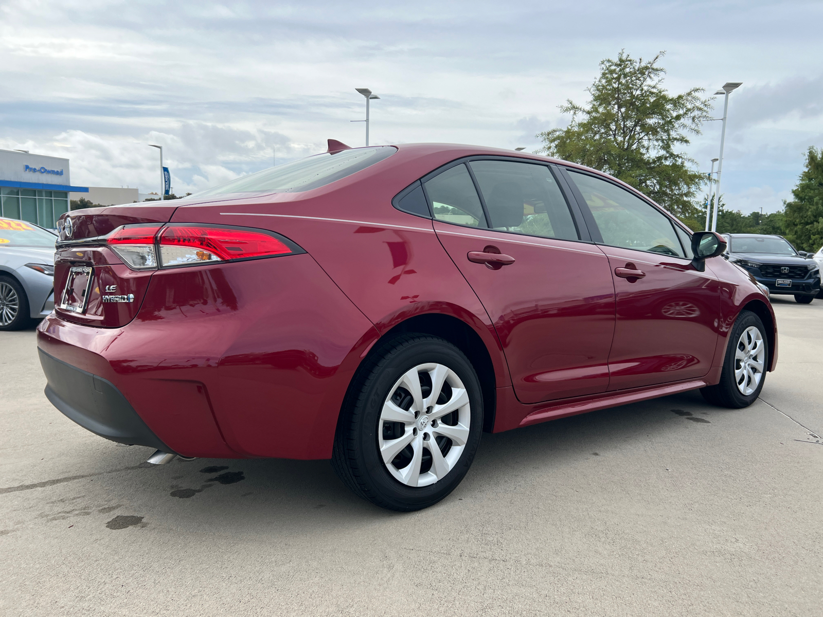 2024 Toyota Corolla Hybrid LE 7