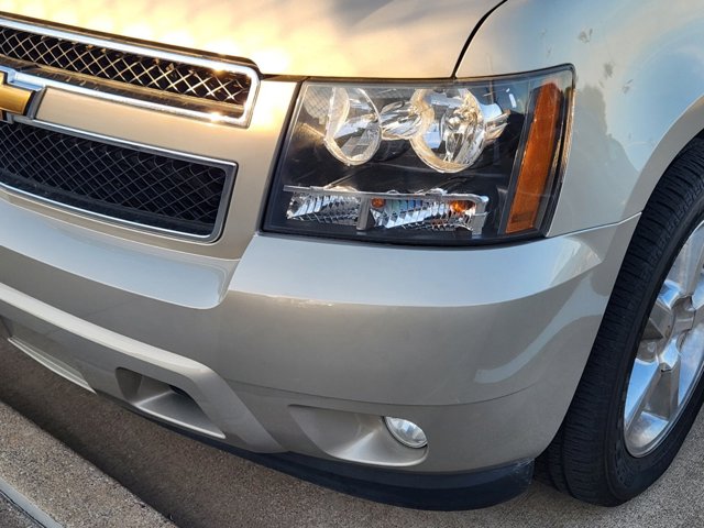 2007 Chevrolet Suburban LT 8