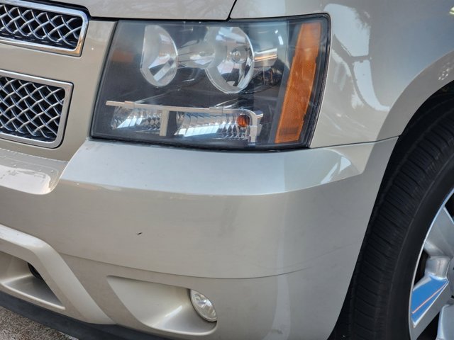 2008 Chevrolet Suburban LTZ 5