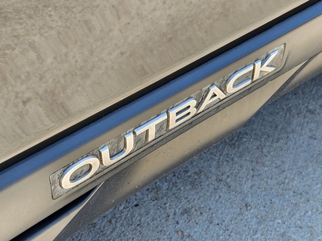 2015 Subaru Outback 2.5i Limited 8