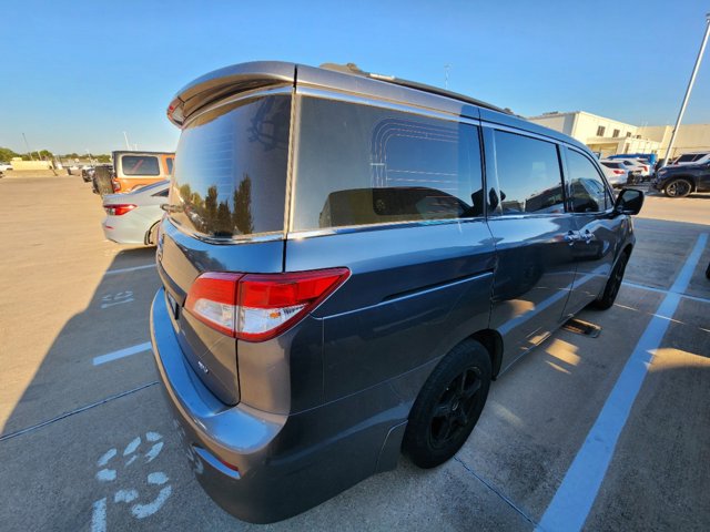 2015 Nissan Quest S 4