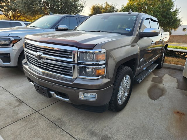 2015 Chevrolet Silverado 1500 High Country 2