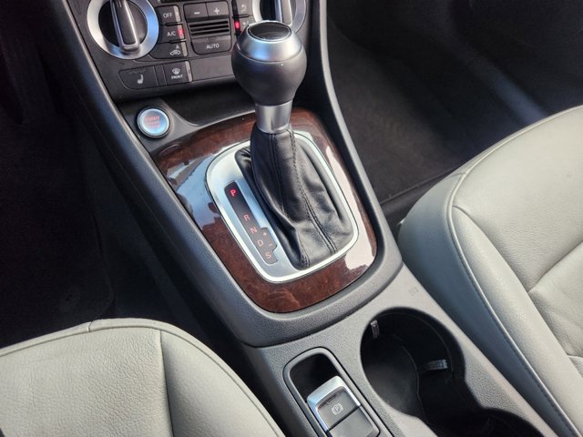 2015 Audi Q3 2.0T Premium Plus 22