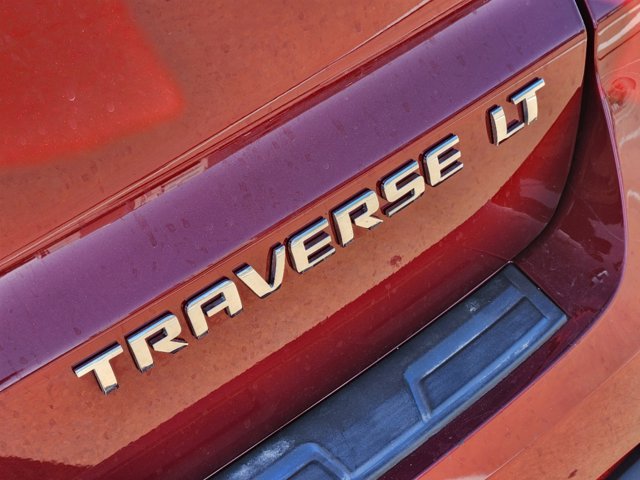 2016 Chevrolet Traverse LT 8