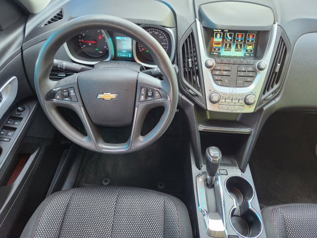 2017 Chevrolet Equinox LS 26