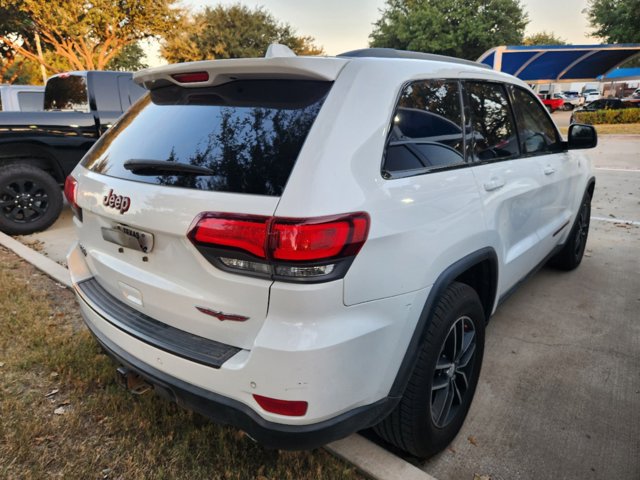 2017 Jeep Grand Cherokee Trailhawk 3