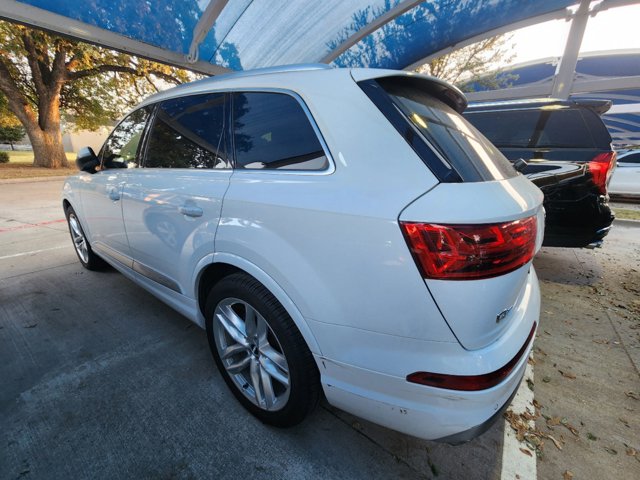 2017 Audi Q7 Prestige 3