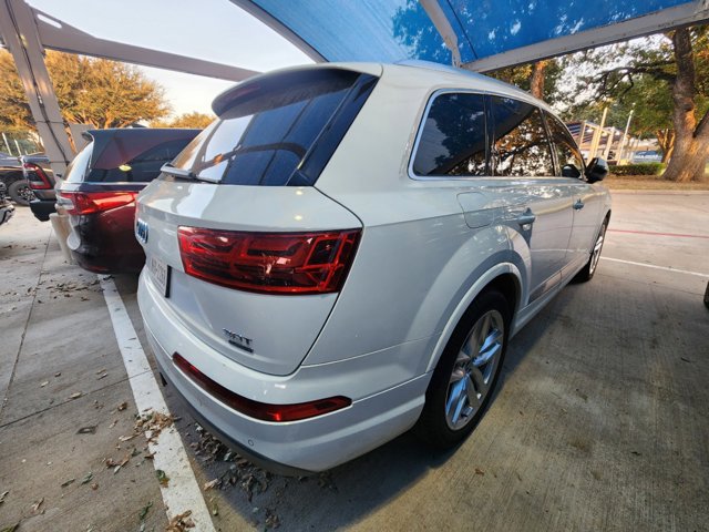 2017 Audi Q7 Prestige 4