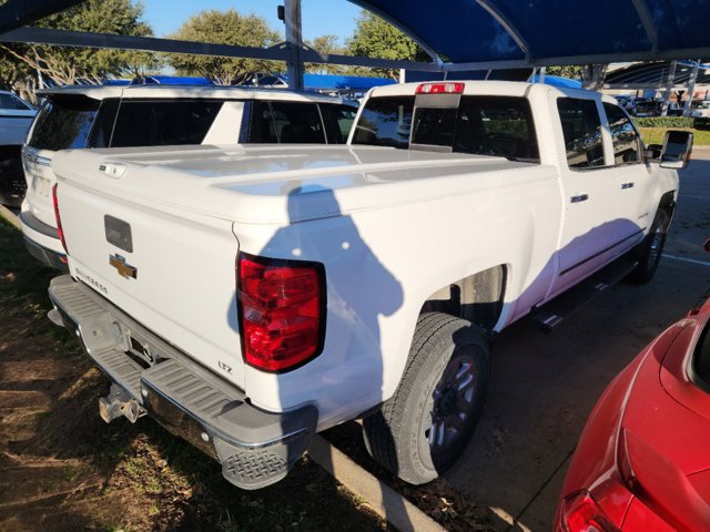 2017 Chevrolet Silverado 2500HD LTZ 4