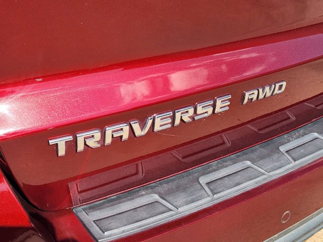 2017 Chevrolet Traverse LT 8