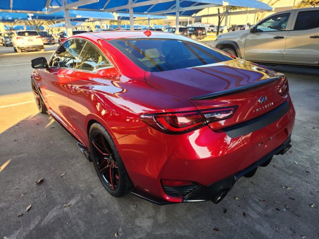 2017 INFINITI Q60 Red Sport 400 3