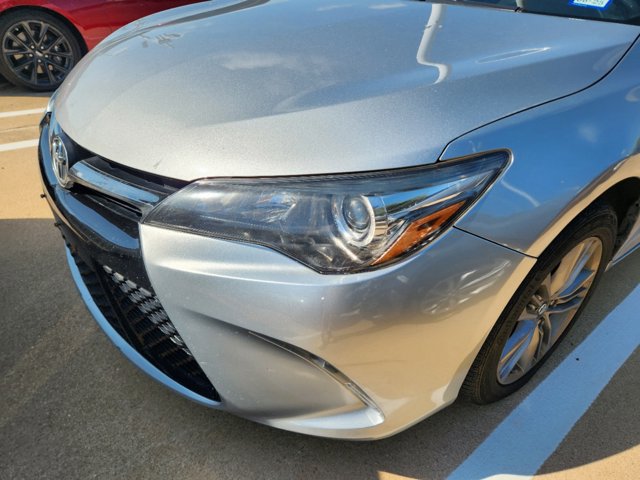 2017 Toyota Camry SE 6