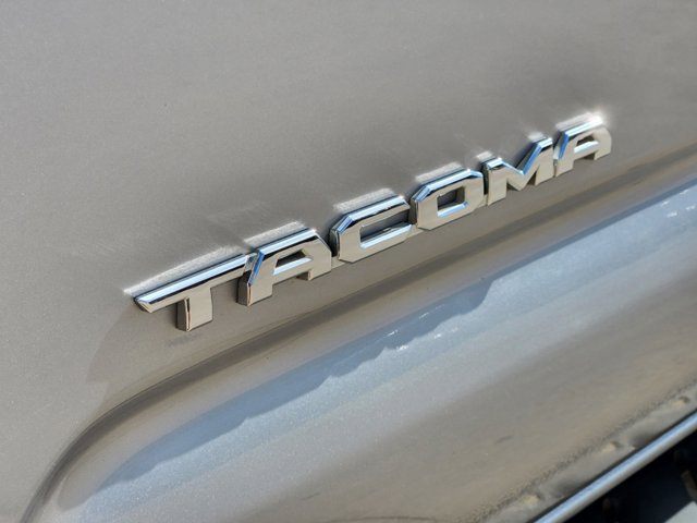 2017 Toyota Tacoma TRD Off-Road 7