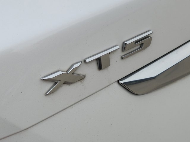 2017 Cadillac XT5 Premium Luxury FWD 8