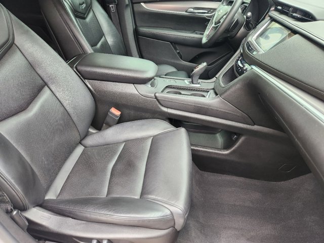 2017 Cadillac XT5 Premium Luxury FWD 19