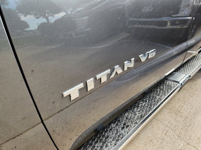 2018 Nissan Titan SV 9