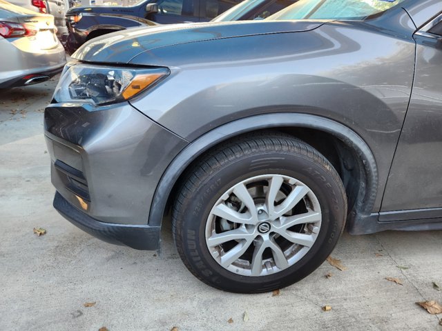 2018 Nissan Rogue SV 7