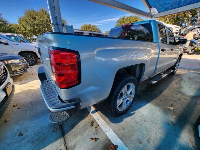 2019 Chevrolet Silverado 1500 LD Custom 3