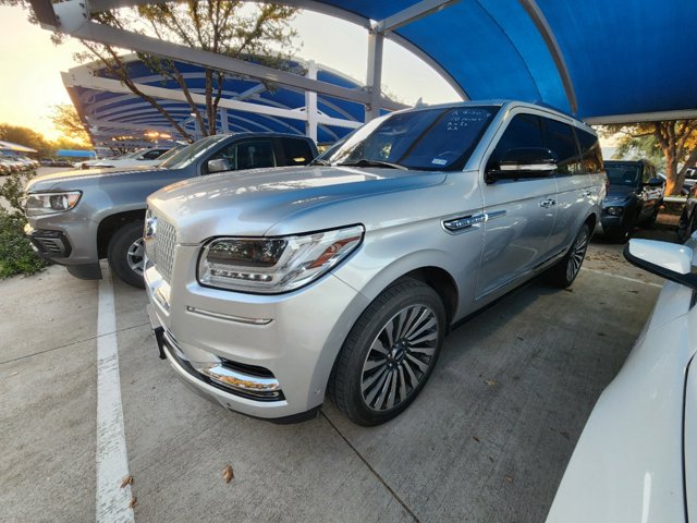 2019 Lincoln Navigator Reserve 2