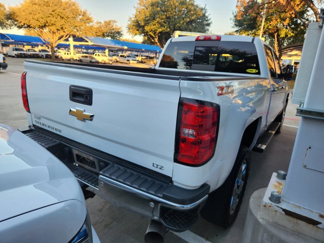 2019 Chevrolet Silverado 2500HD LTZ 4