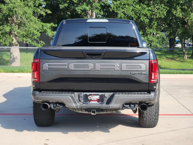 2019 Ford F-150 Raptor 13