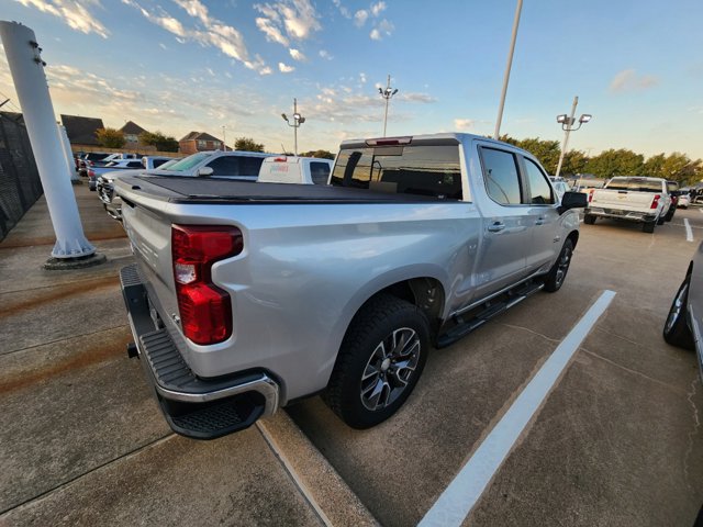 2019 Chevrolet Silverado 1500 LT 3