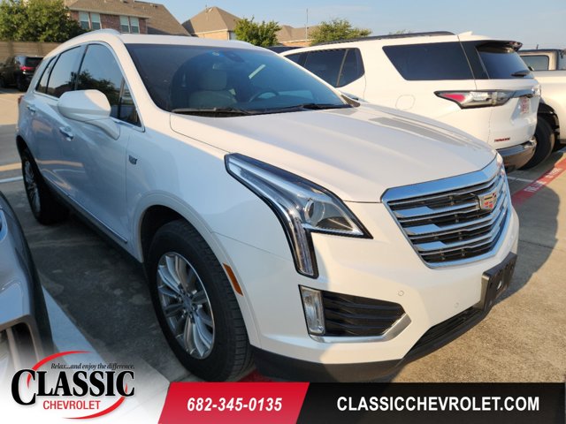 2019 Cadillac XT5 Luxury FWD 1