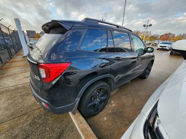 2020 Honda Passport Elite 3