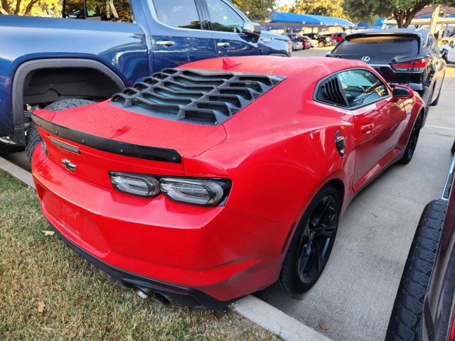 2021 Chevrolet Camaro LT1 3