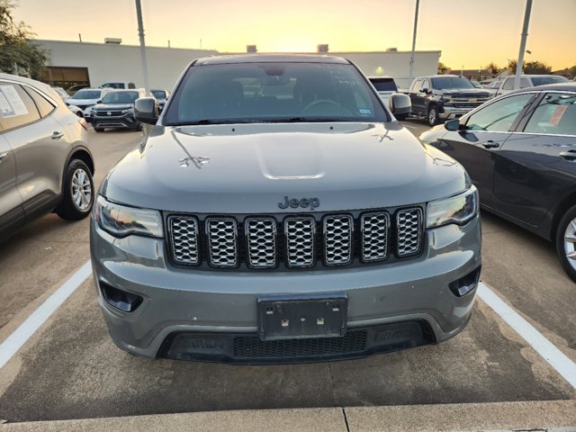 2020 Jeep Grand Cherokee Altitude 2