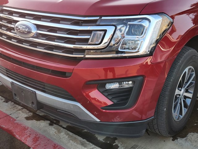 2020 Ford Expedition XLT 8