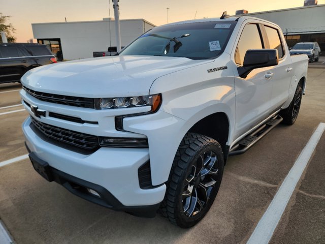 2020 Chevrolet Silverado 1500 RST 2