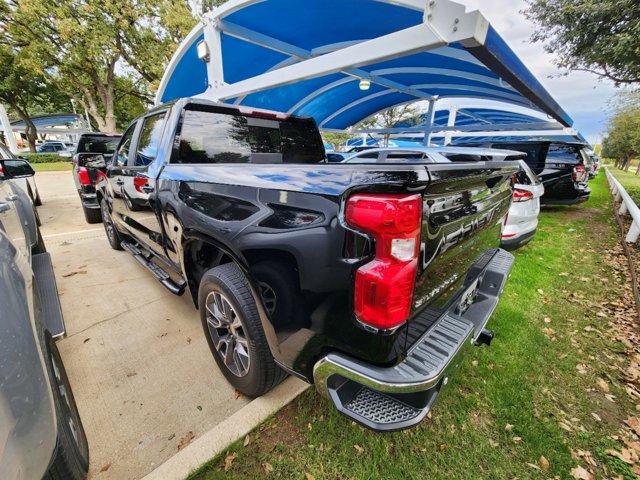 2020 Chevrolet Silverado 1500 LT 3