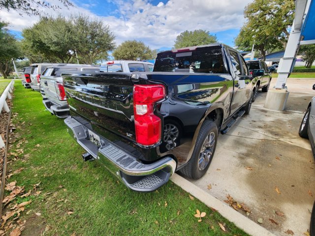 2020 Chevrolet Silverado 1500 LT 4