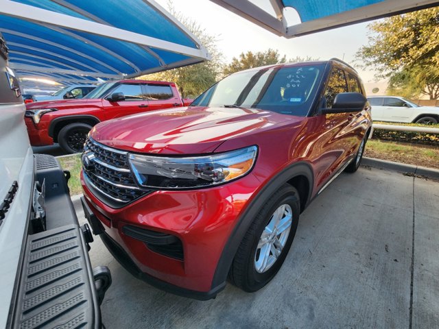 2020 Ford Explorer XLT 2