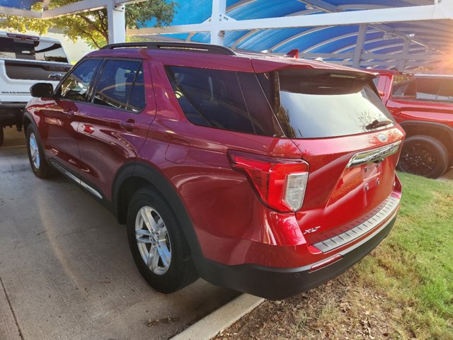 2020 Ford Explorer XLT 4