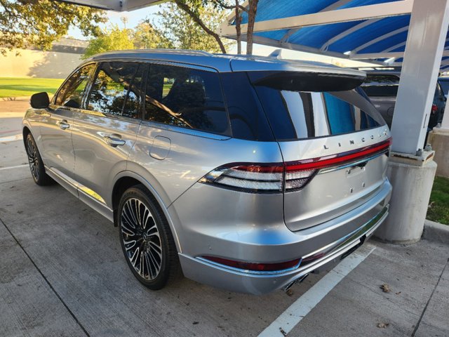 2020 Lincoln Aviator Black Label 4