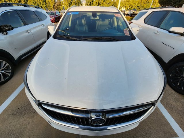 2020 Buick Enclave Essence 2