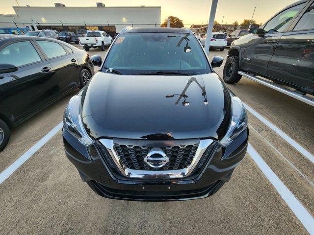 2020 Nissan Kicks SR 2