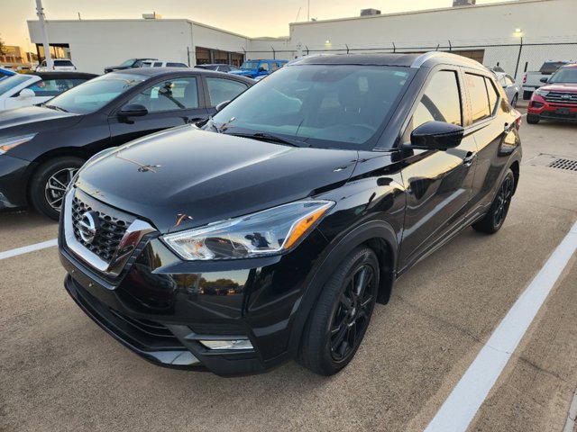 2020 Nissan Kicks SR 3