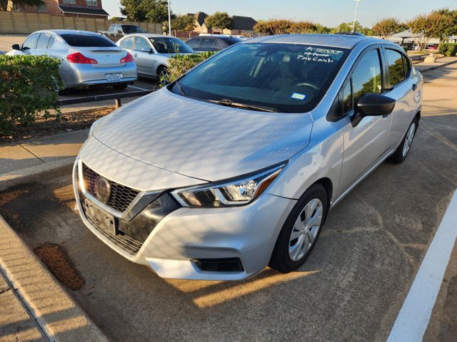 2020 Nissan Versa S 3