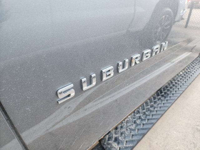 2020 Chevrolet Suburban LT 8