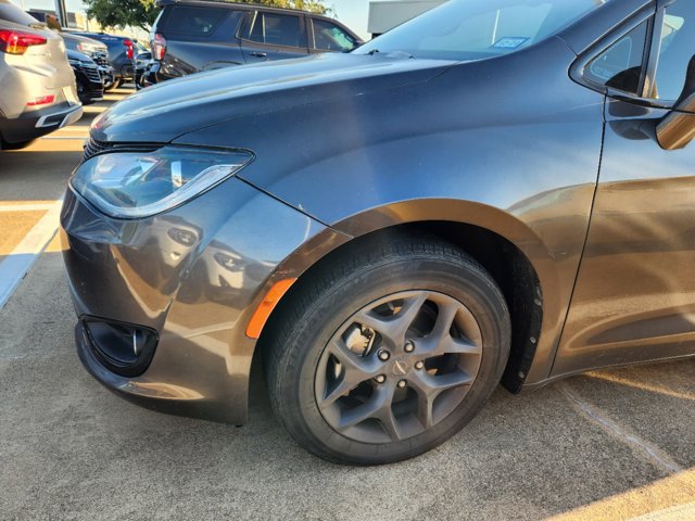 2020 Chrysler Pacifica Touring L 7