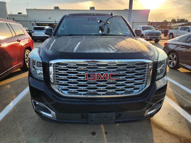 2020 GMC Yukon XL Denali 2