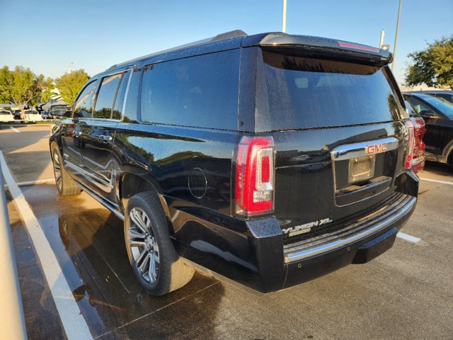 2020 GMC Yukon XL Denali 6