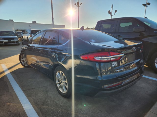 2020 Ford Fusion SE 6