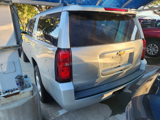 2020 Chevrolet Suburban LT 3