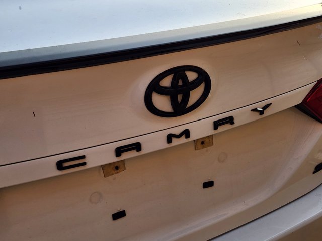 2020 Toyota Camry SE Nightshade 8